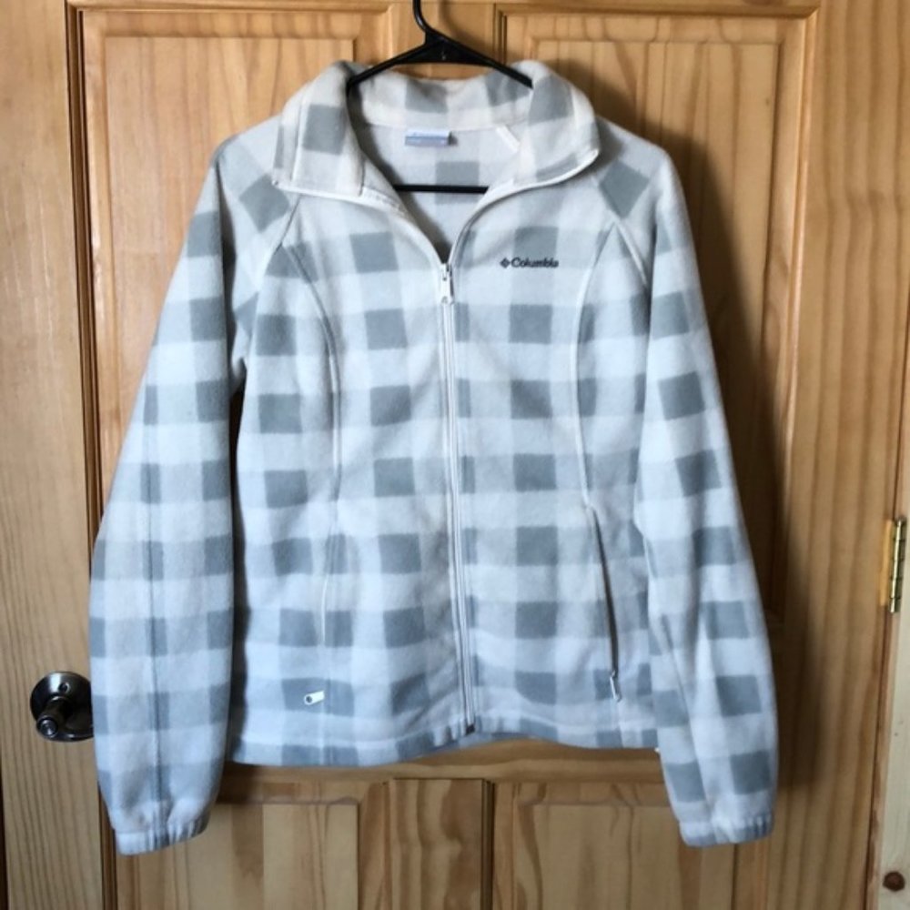 Columbia zip up